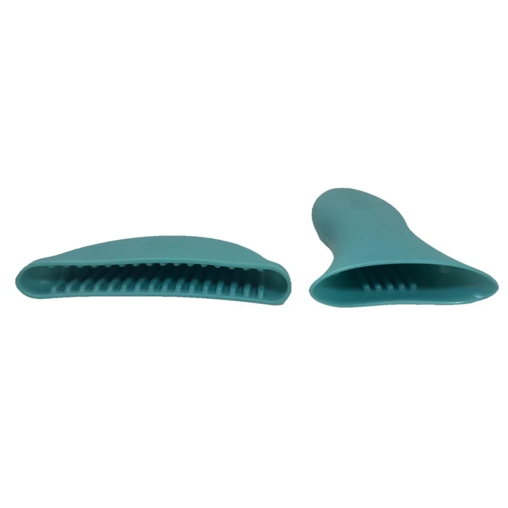 2 The Pioneer Woman Silicone Pot Handle Holders for 8